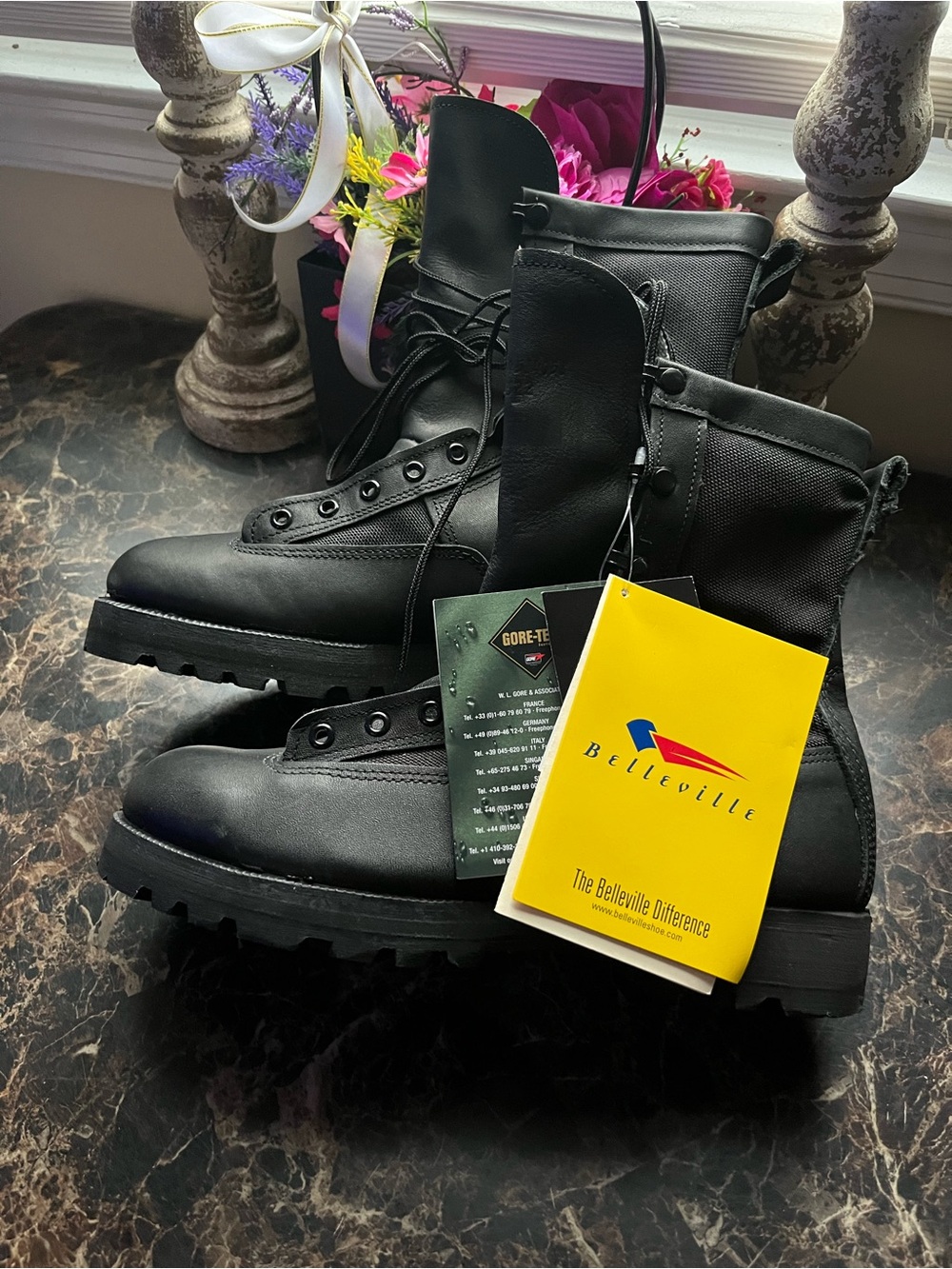 Belleville GICB
Gore-Tex/Vibram
Military Tactical Boots
Size 10.0 R for Men
